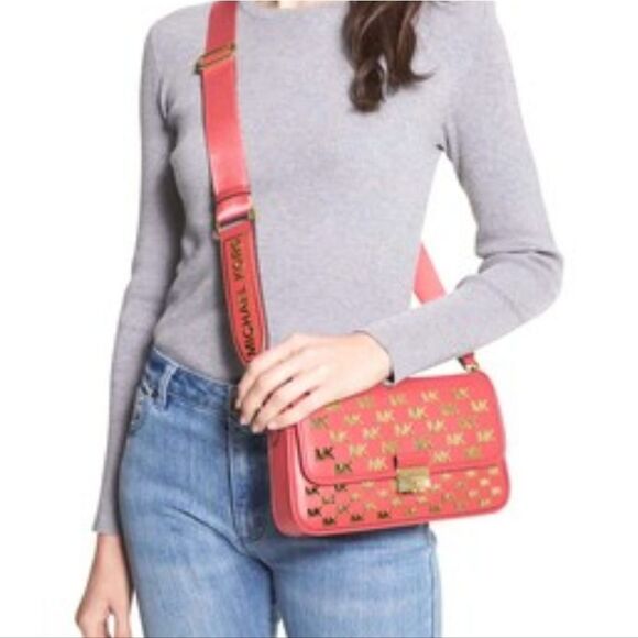 Michael Kors Bradshaw Monogram Print Convertible Shoulder Bag- Dahlia - Picture 9 of 15